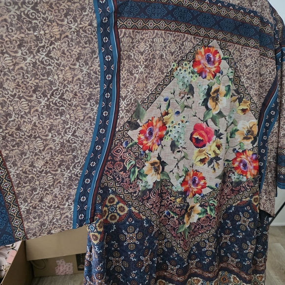 Umgee Multicolor Floral Kimono Jacket - Picture 4 of 6
